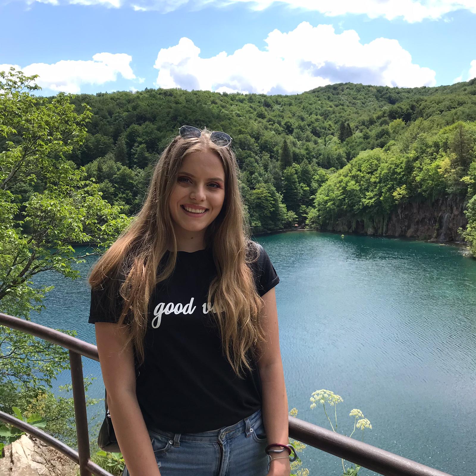 Instruktor iz matematike Korina Kovačević